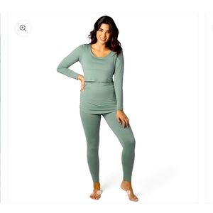 TWO pairs of kindred bravely Jane nursing pajama set